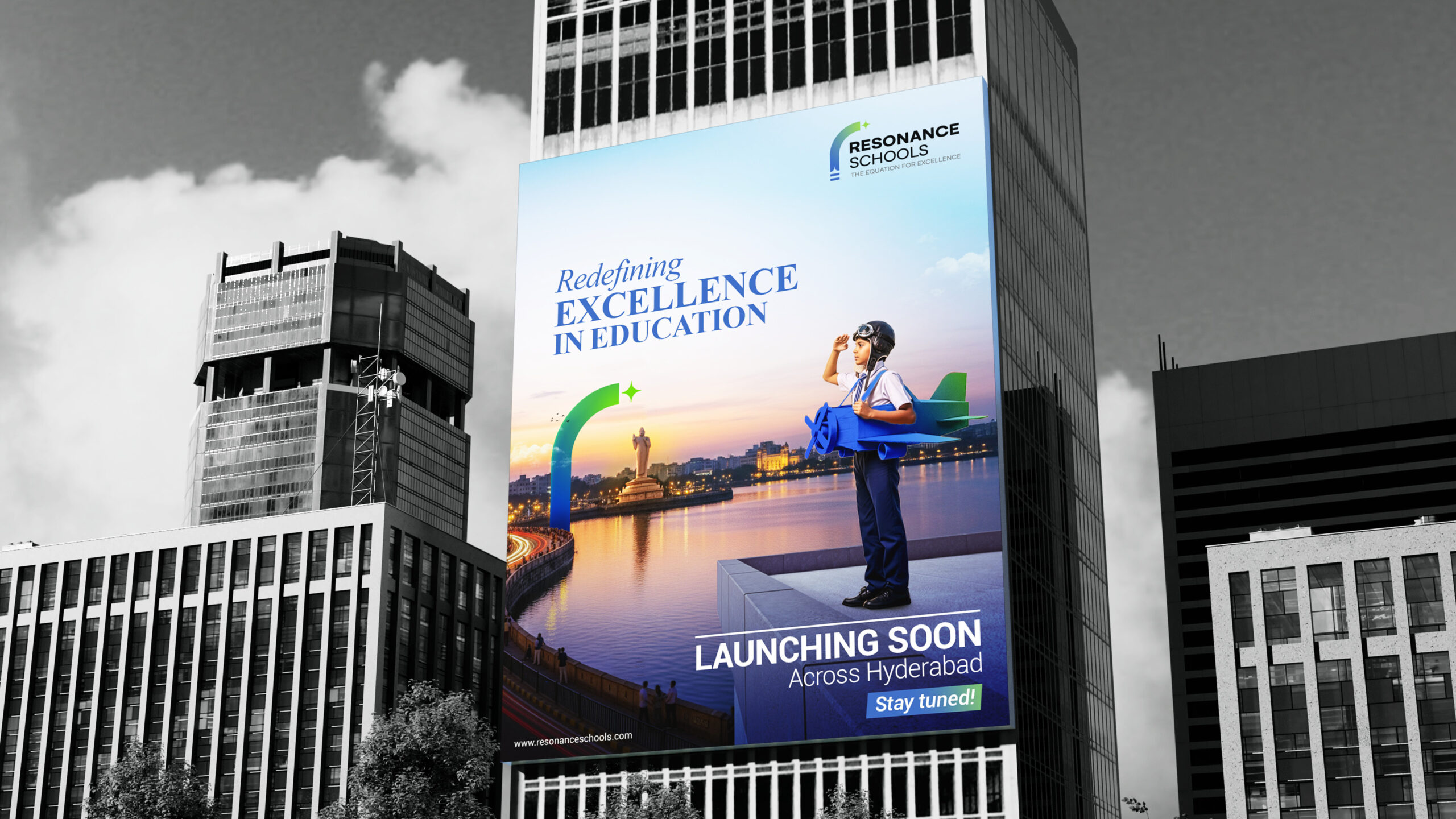 opening slide_RESONANCE 17